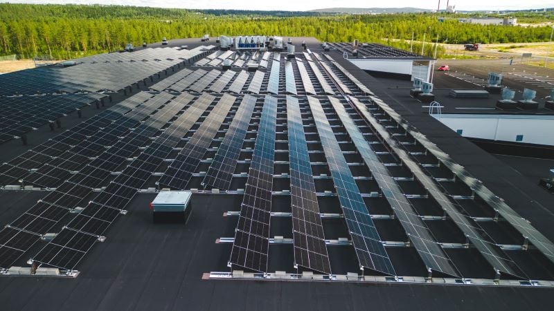 1000 solar panel are a part of Norrhydro's sustainable production 